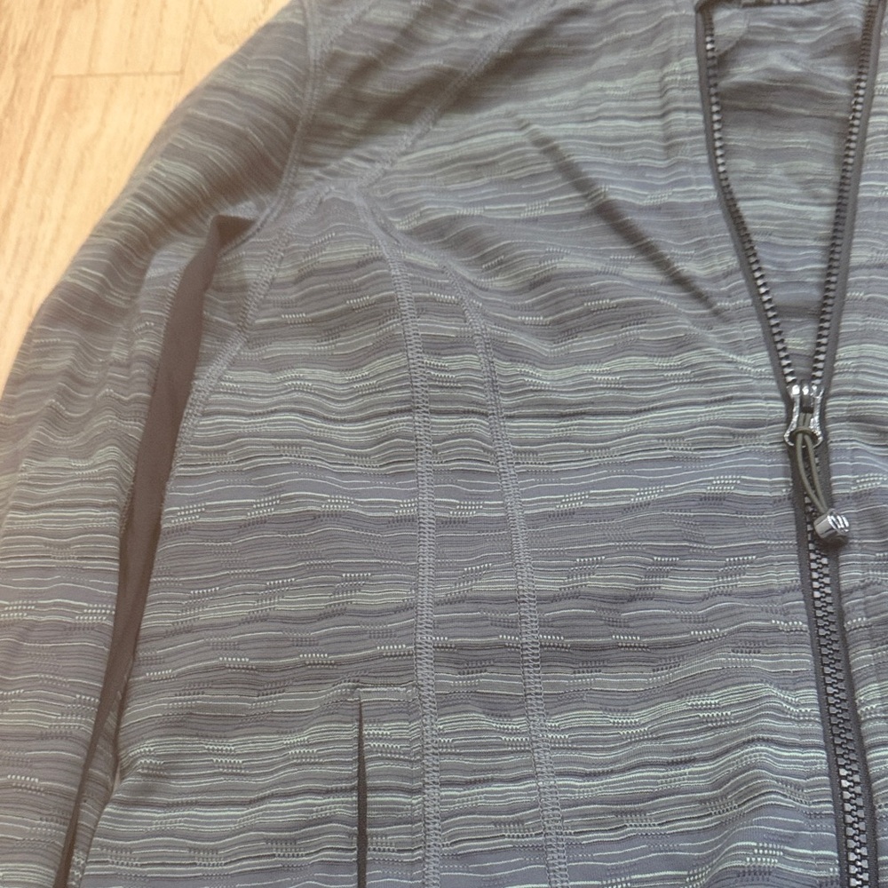 Lululemon Jacket Zipup Green and Black - Picture 2 of 6